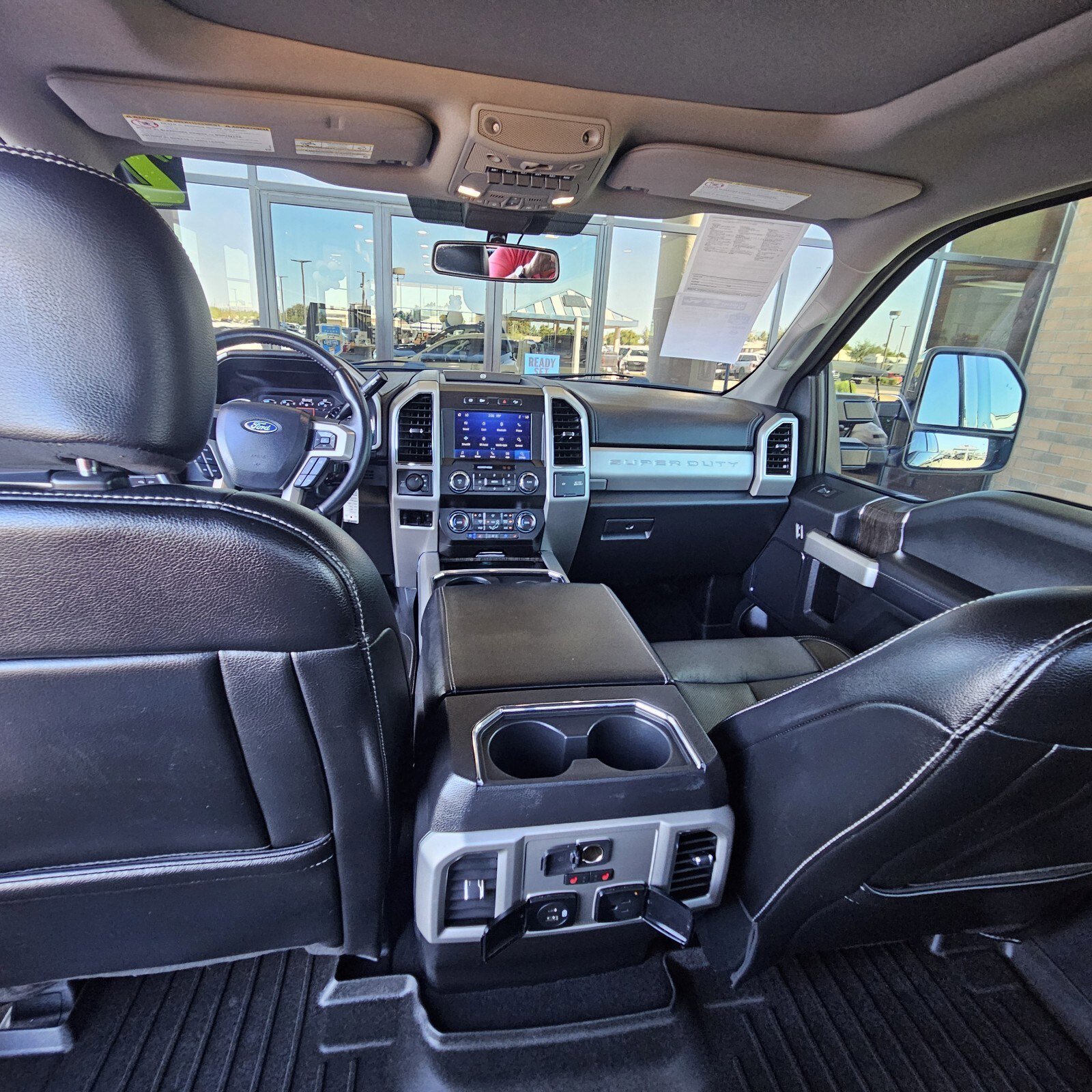 2021 Ford F-250 Lariat photo 13