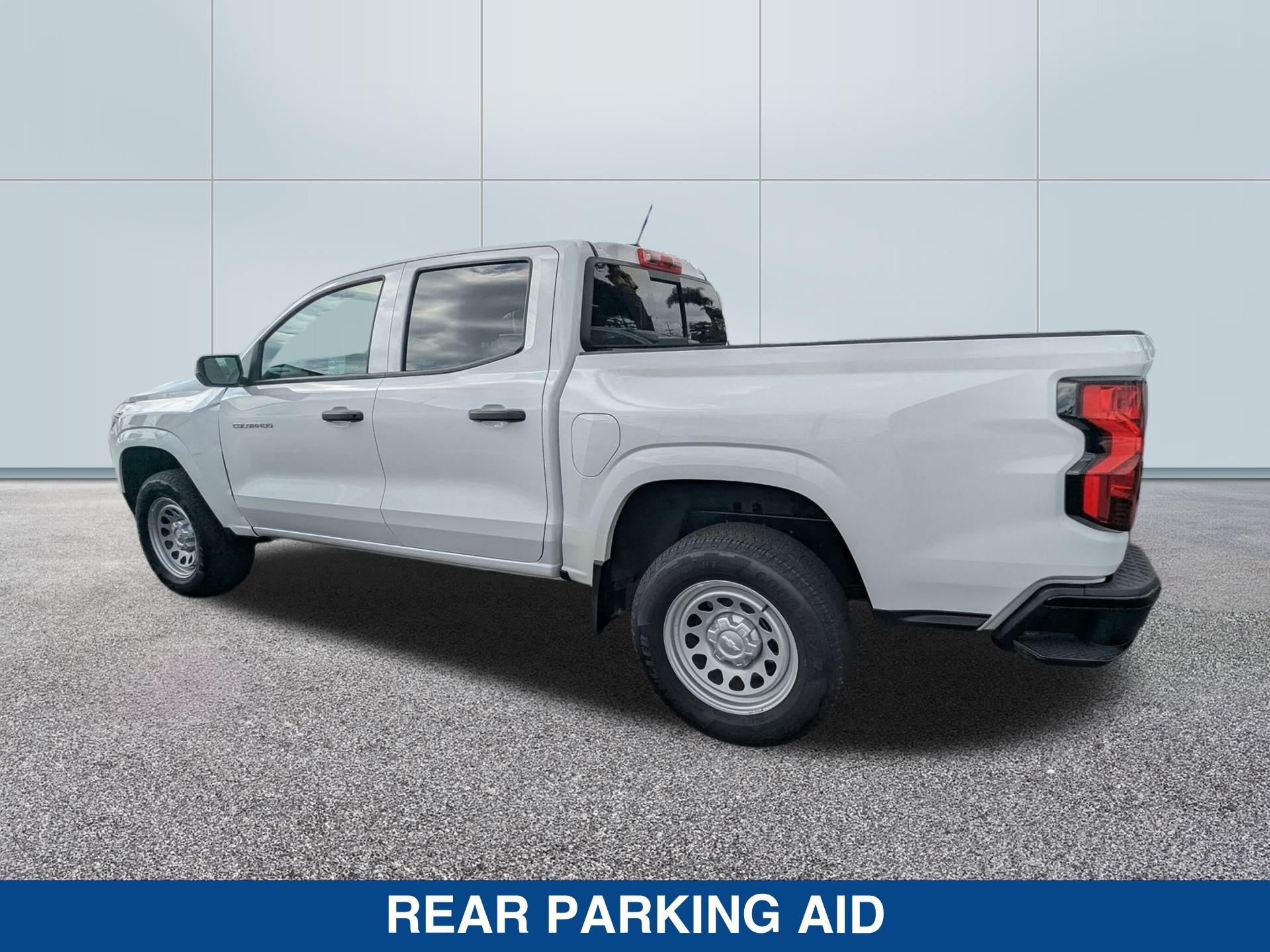 2025 Chevrolet Colorado Work Truck photo 2