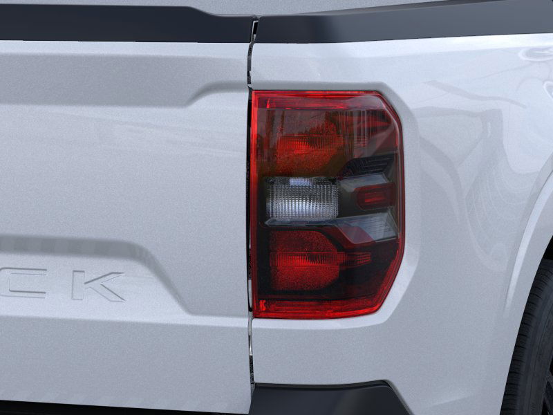 2025 Ford Maverick XLT photo 17
