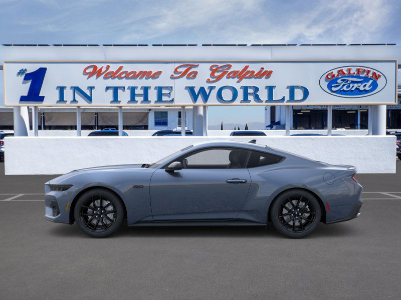 2025 Ford Mustang GT photo 3