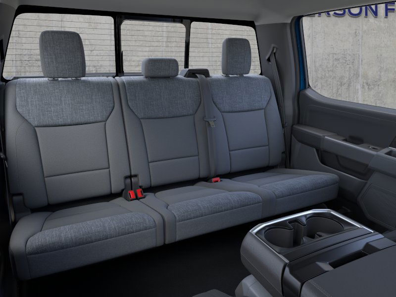 2025 Ford F-150 XLT photo 11