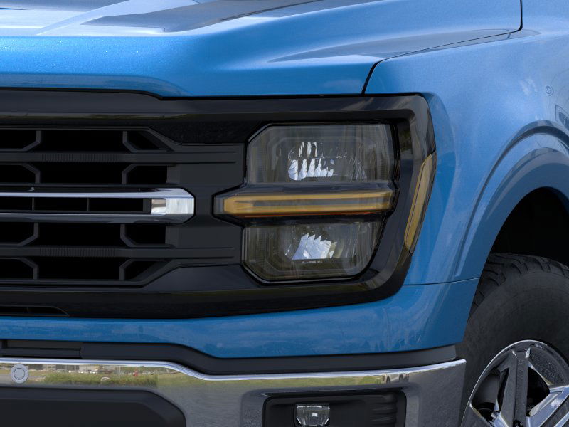 2025 Ford F-150 XLT photo 18