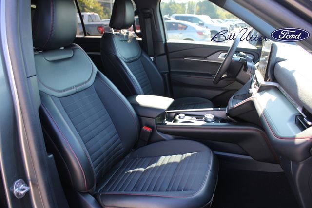 2025 Ford Explorer ST-Line photo 11