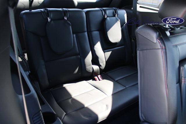 2025 Ford Explorer ST-Line photo 14