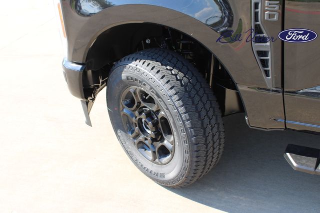 2026 Ford F-250 photo 5
