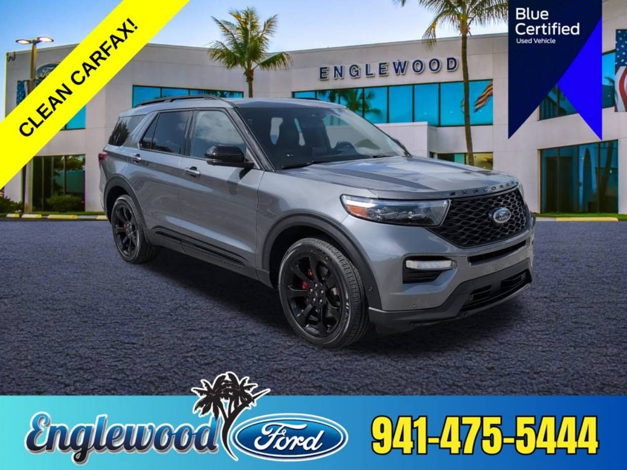 2022 Ford Explorer ST's photo