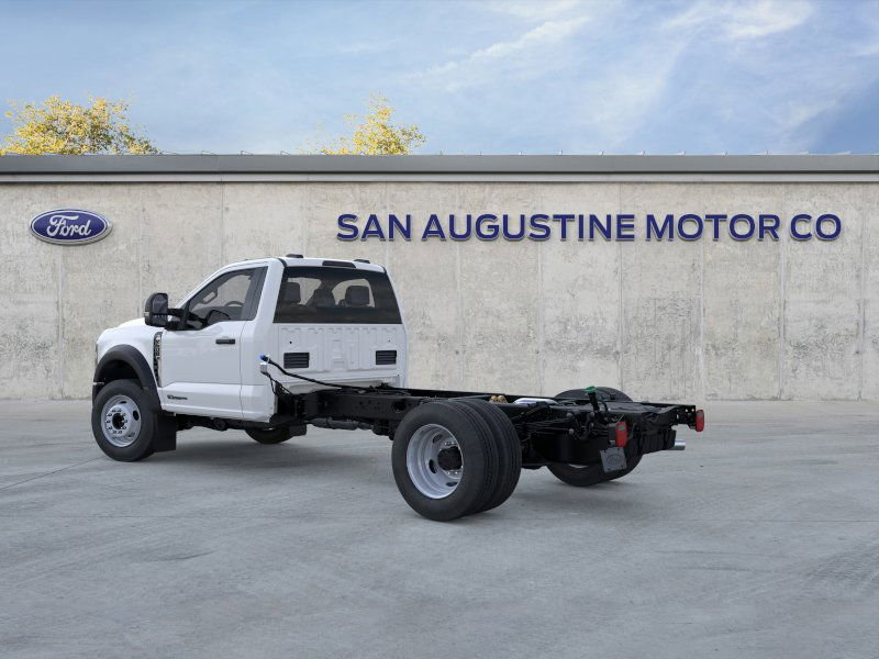 2026 Ford F-600 photo 4