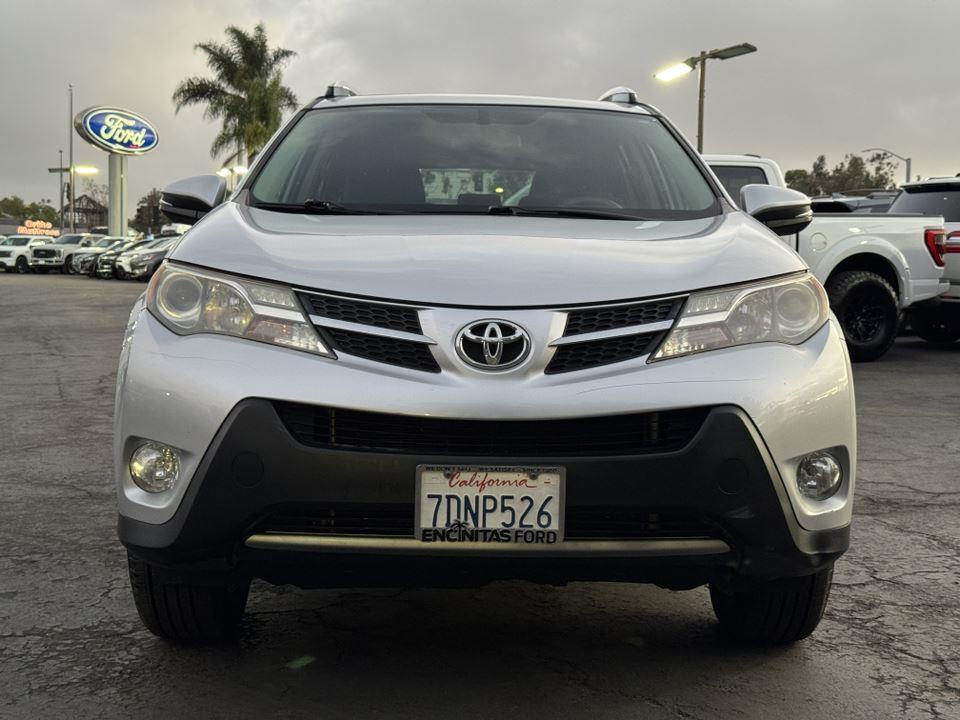 2014 Toyota RAV4 XLE photo 3