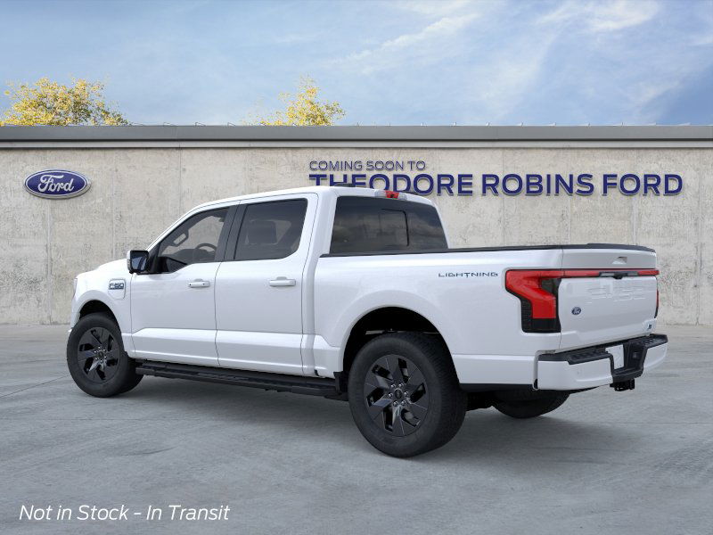 2025 Ford F-150 Lightning Lariat photo 4