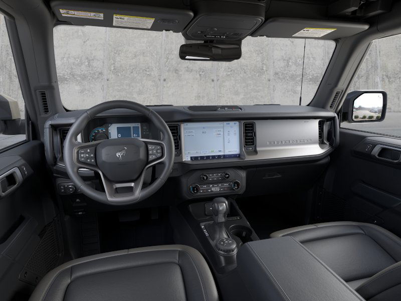 2025 Ford Bronco Outer Banks photo 9