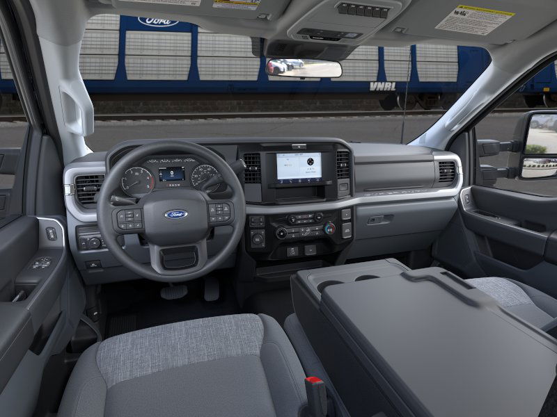 2026 Ford F-450 XLT photo 3