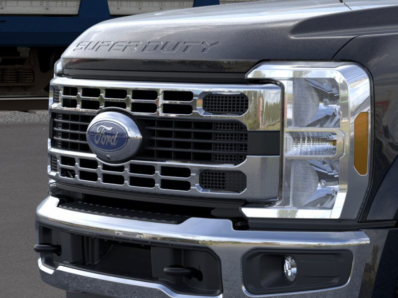 2026 Ford F-450 XLT photo 9