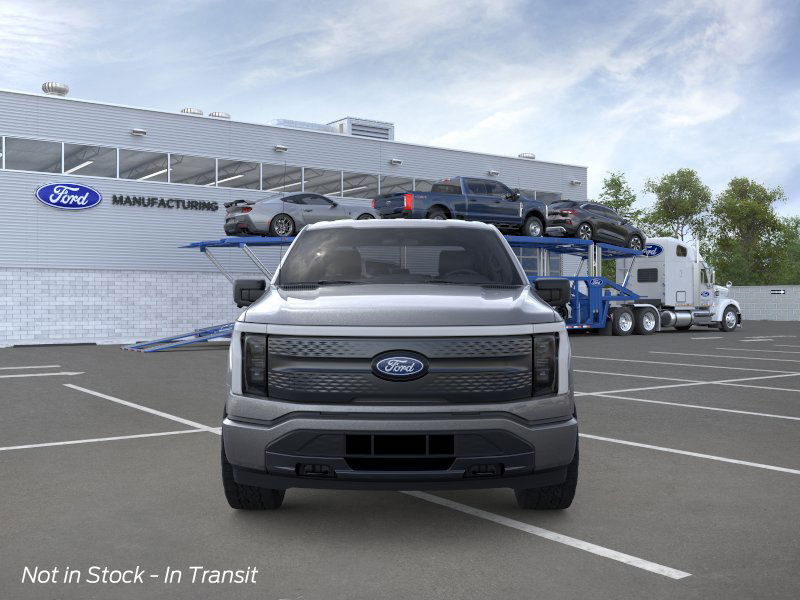2025 Ford F-150 Lightning XLT photo 2