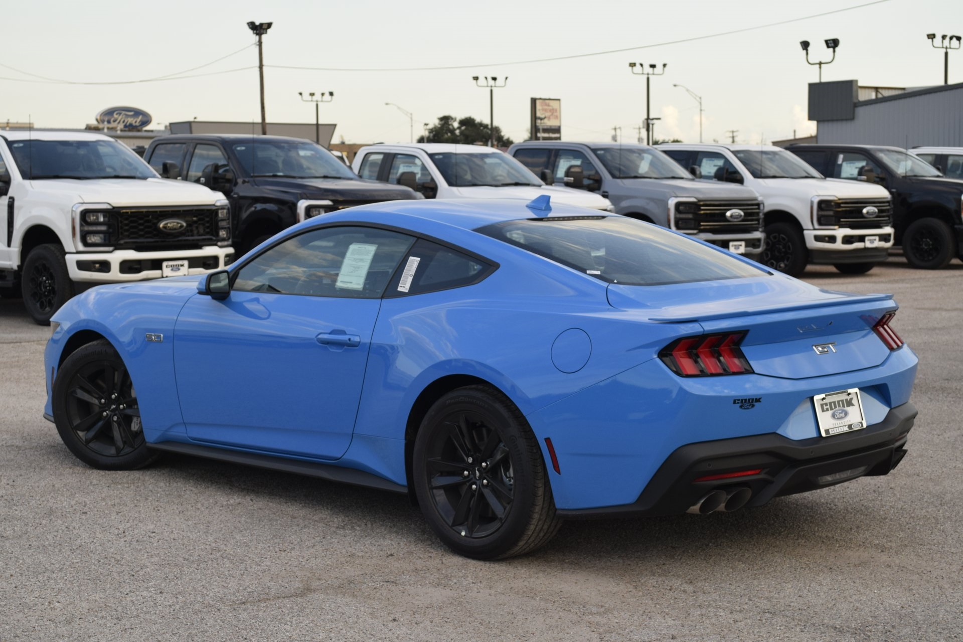 2025 Ford Mustang GT photo 4