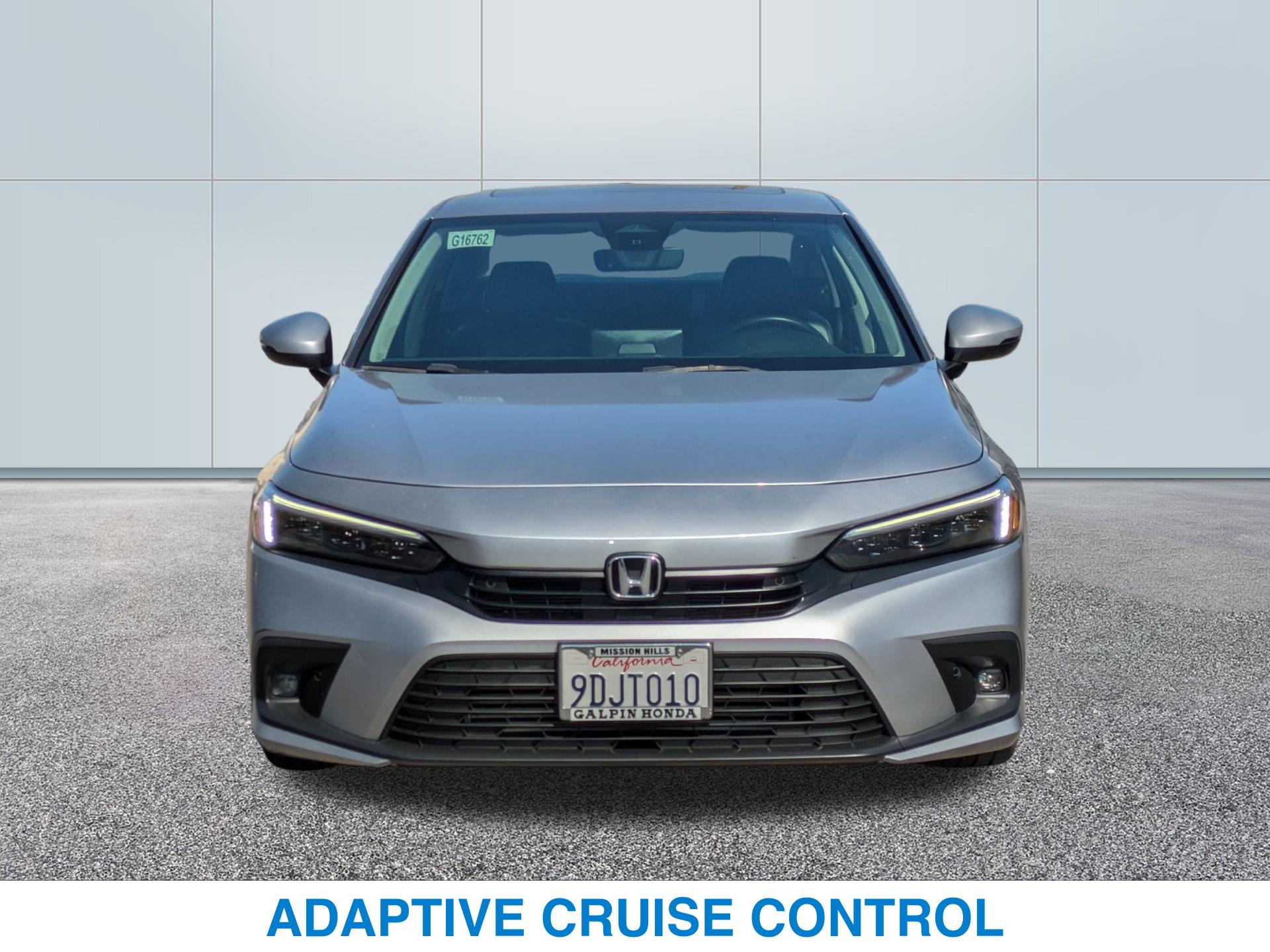 2022 Honda Civic Touring photo 2