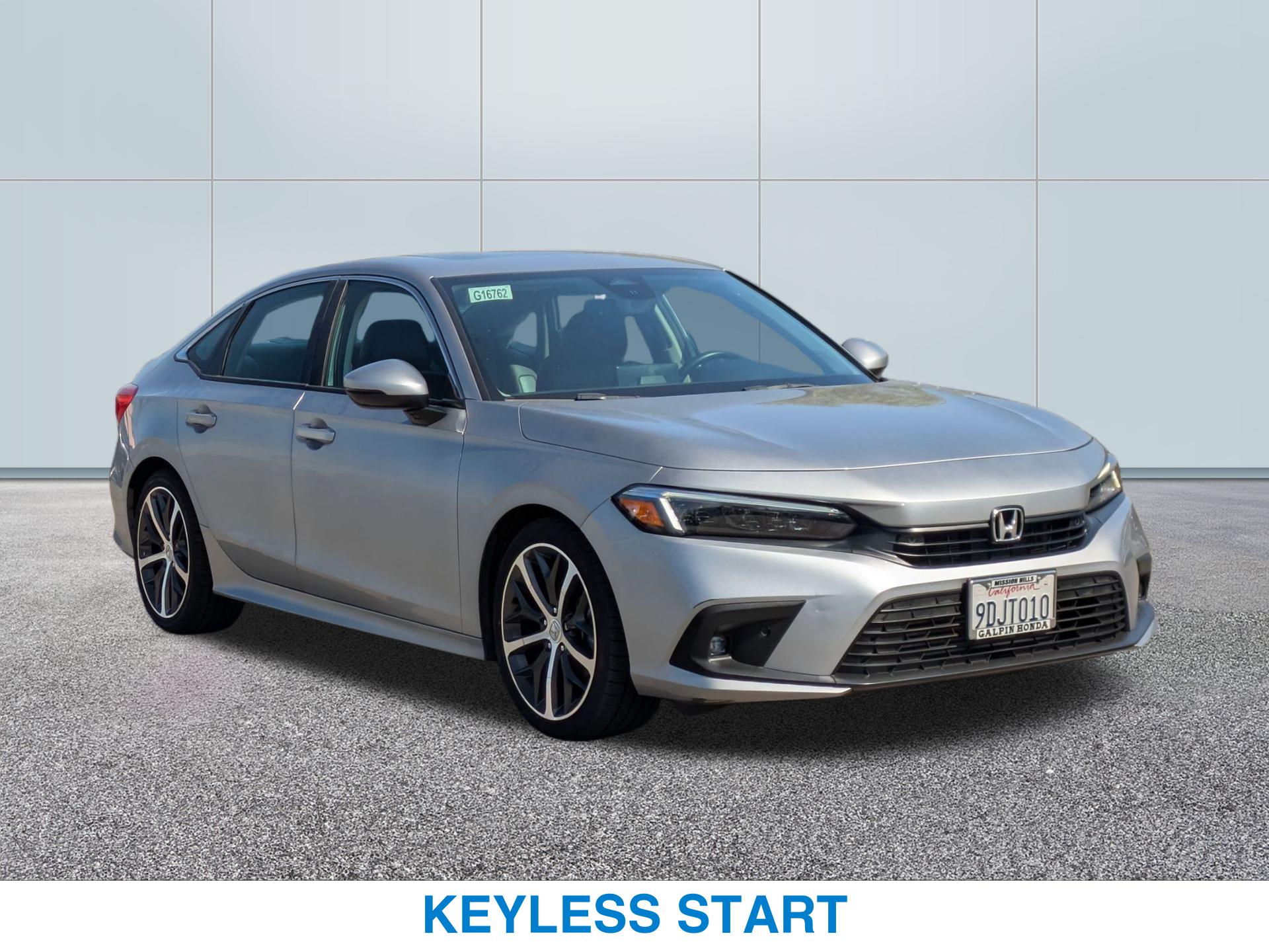 2022 Honda Civic Touring photo 3