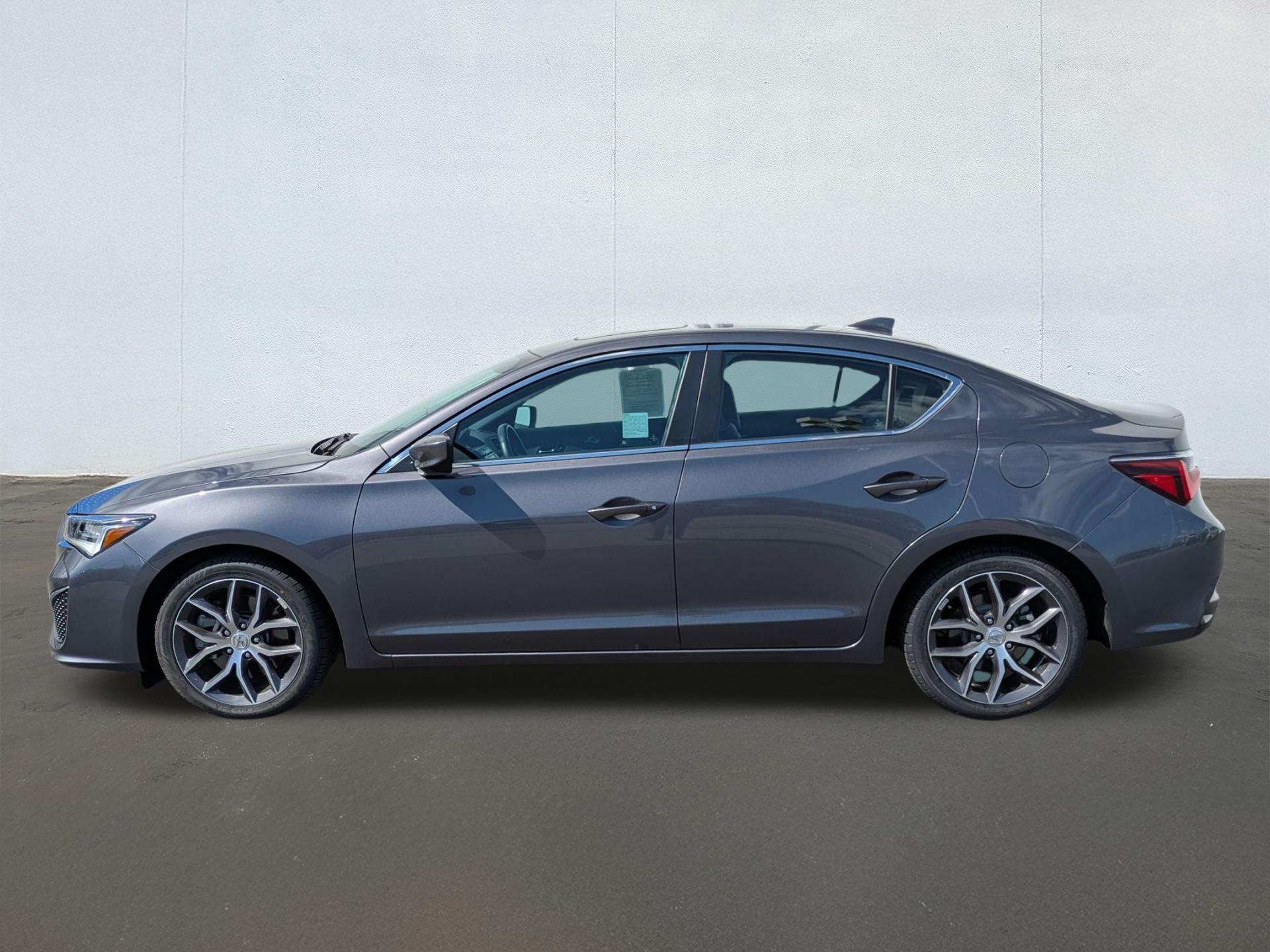 2020 Acura ILX Premium photo 2