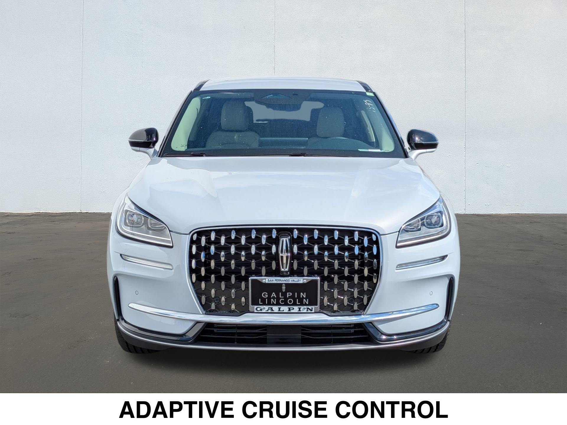 2025 Lincoln Corsair Reserve photo 3