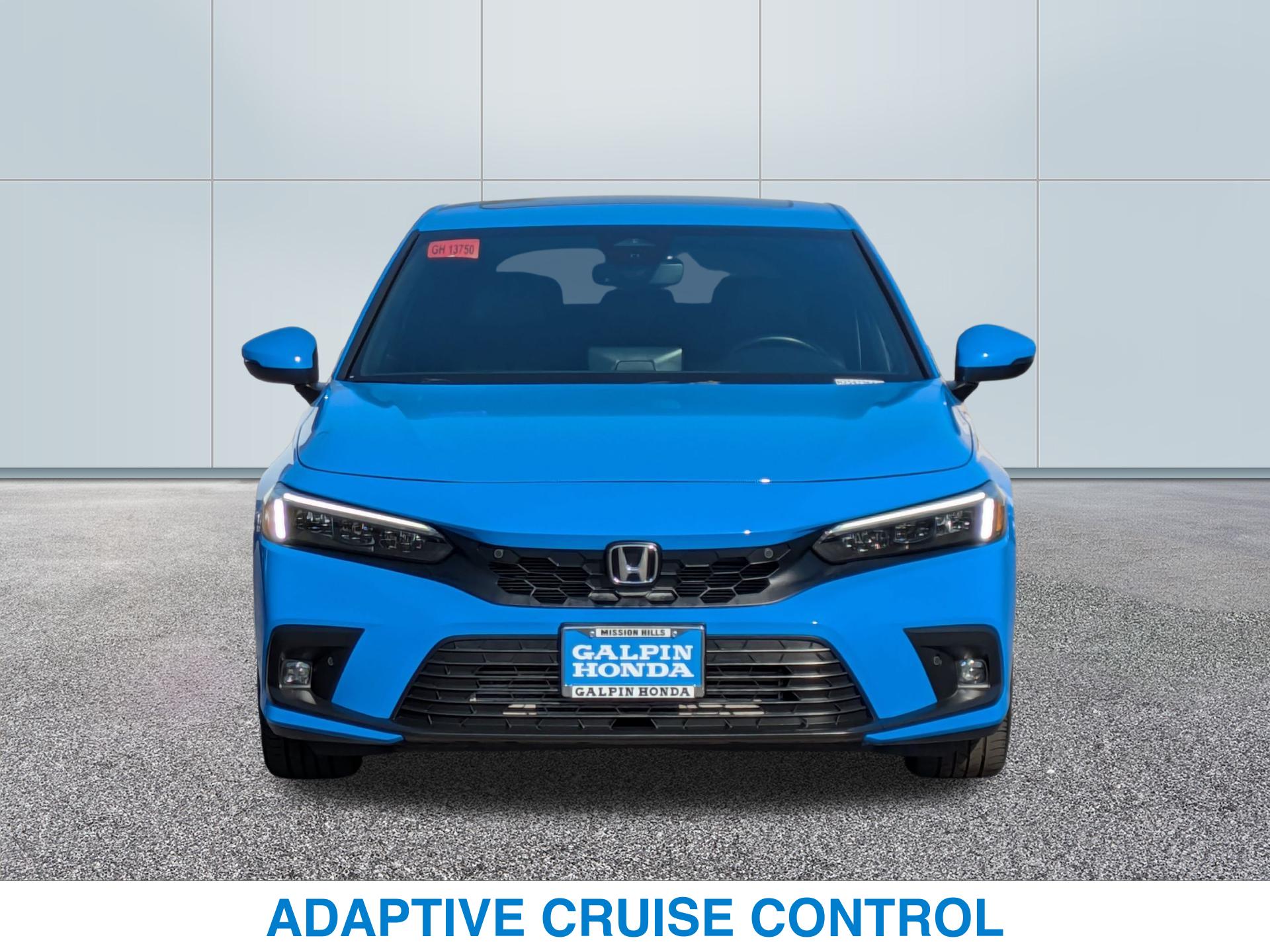 2022 Honda Civic Hatchback Sport Touring photo 2