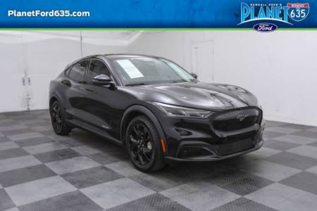 2024 Ford Mustang Mach-E Select
