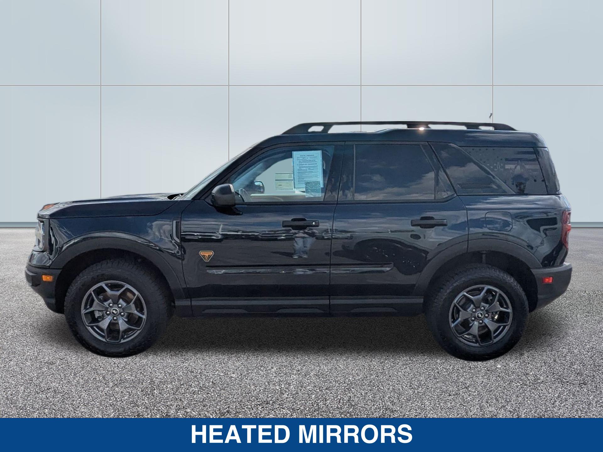2023 Ford Bronco Sport Badlands photo 2