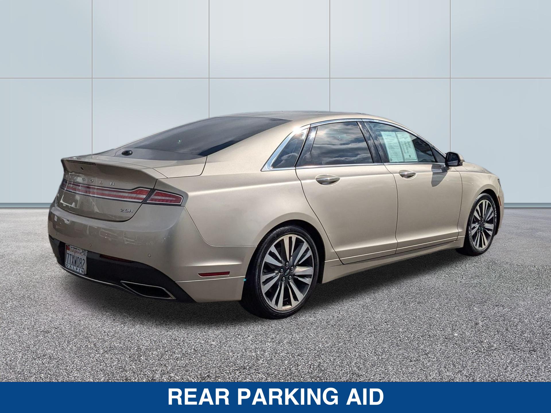 2017 Lincoln MKZ Hybrid Reserve photo 5