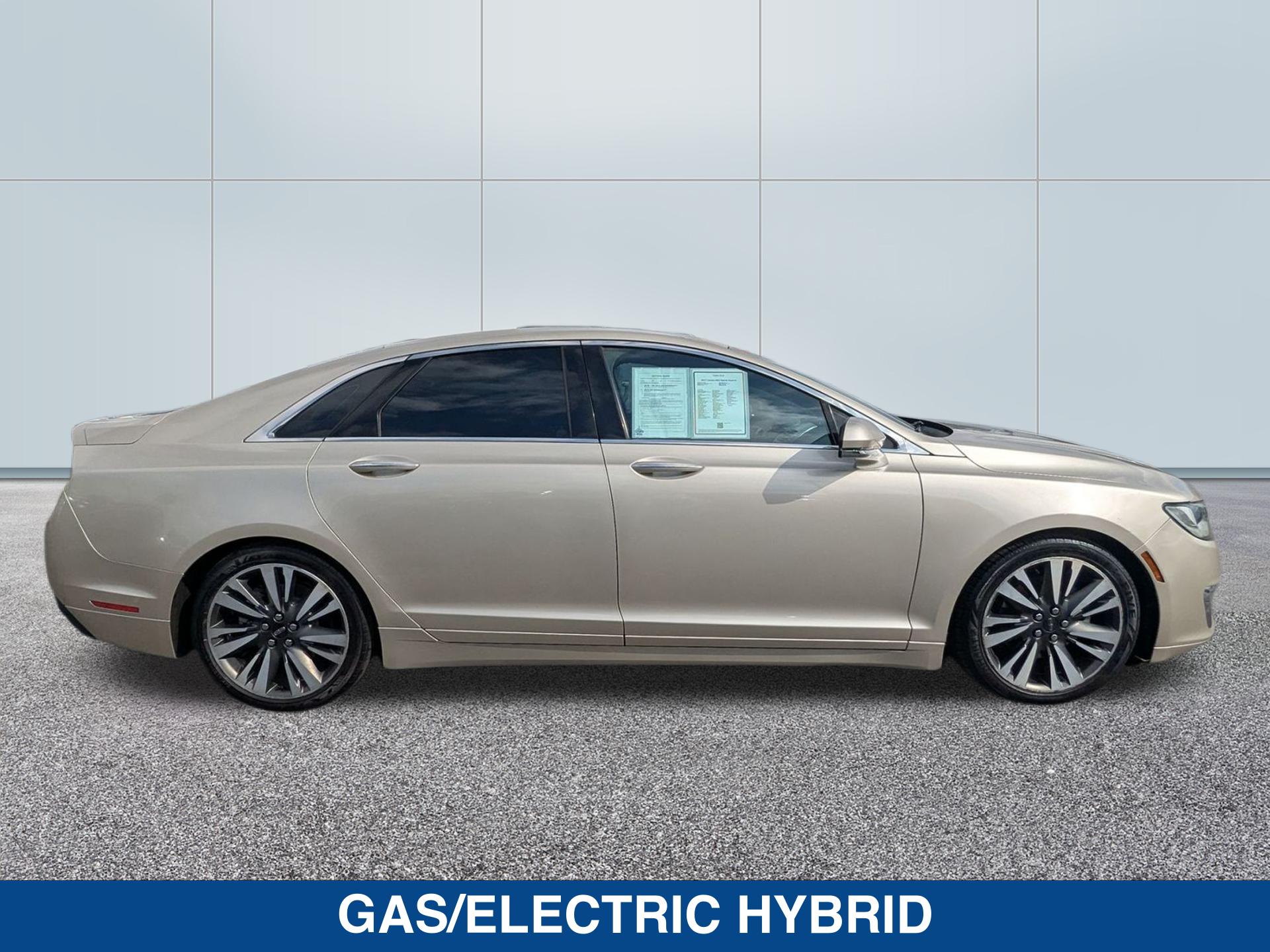 2017 Lincoln MKZ Hybrid Reserve photo 6