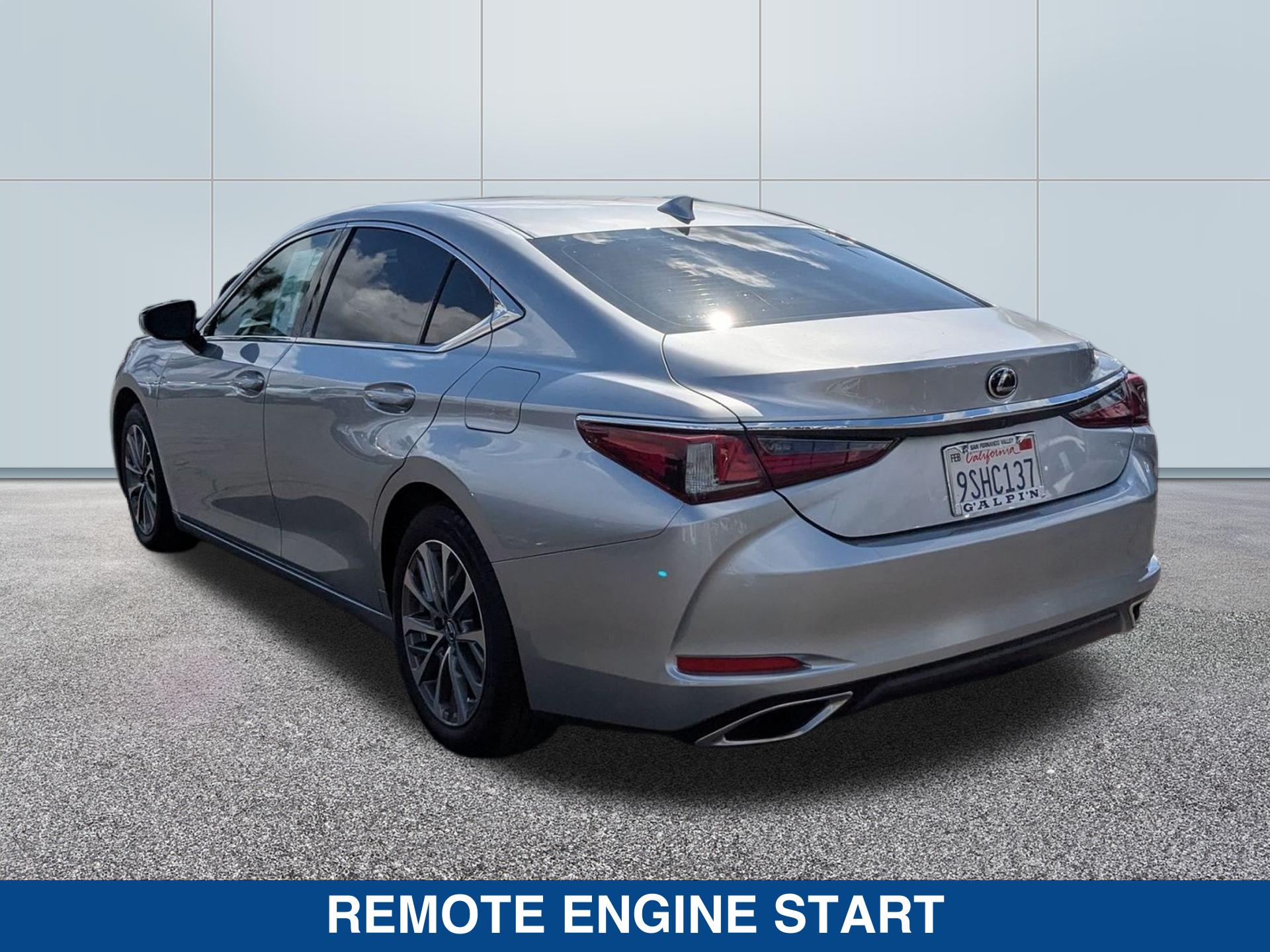 2025 Lexus ES 350 photo 3