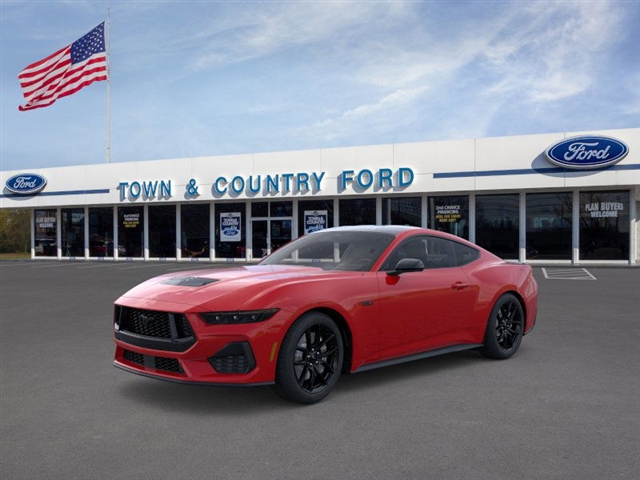 2025 Ford Mustang GT photo 2