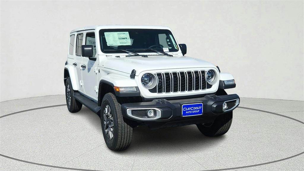 2025 Jeep Wrangler 4-Door Sahara's photo