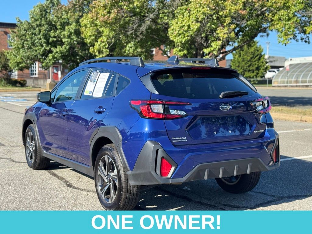 2024 Subaru Crosstrek Premium photo 3