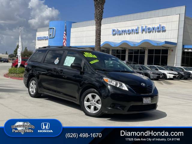 2014 Toyota Sienna LE