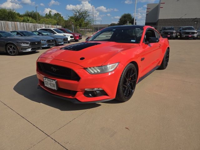 2016 Ford Mustang GT Premium photo 2