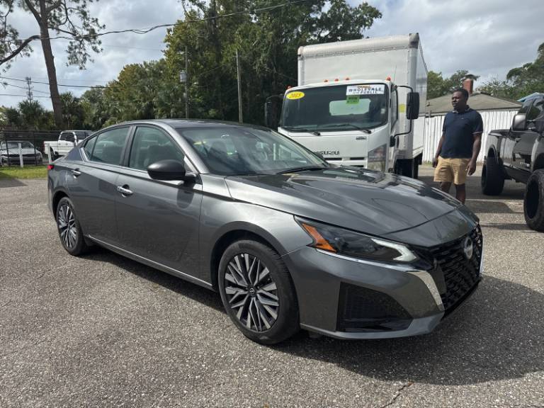 2025 Nissan Altima 2.5 SV