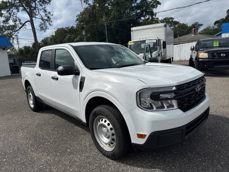 2022 Ford Maverick XL