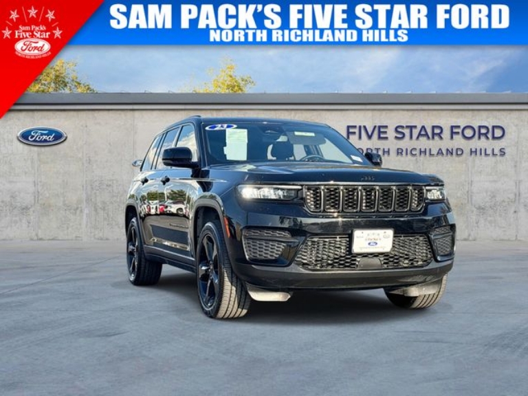 2023 Jeep Grand Cherokee Altitude