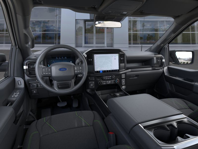 2025 Ford F-150 STX photo 4