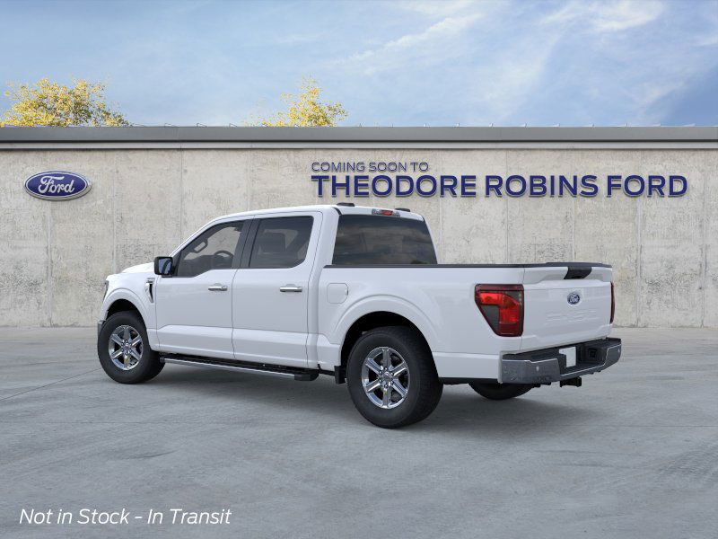 2025 Ford F-150 XLT photo 2