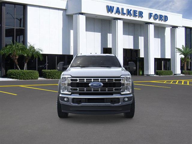 2025 Ford F-450 XL photo 2