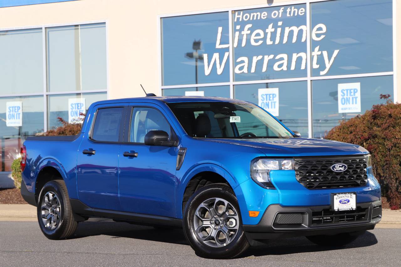 2025 Ford Maverick XLT's photo