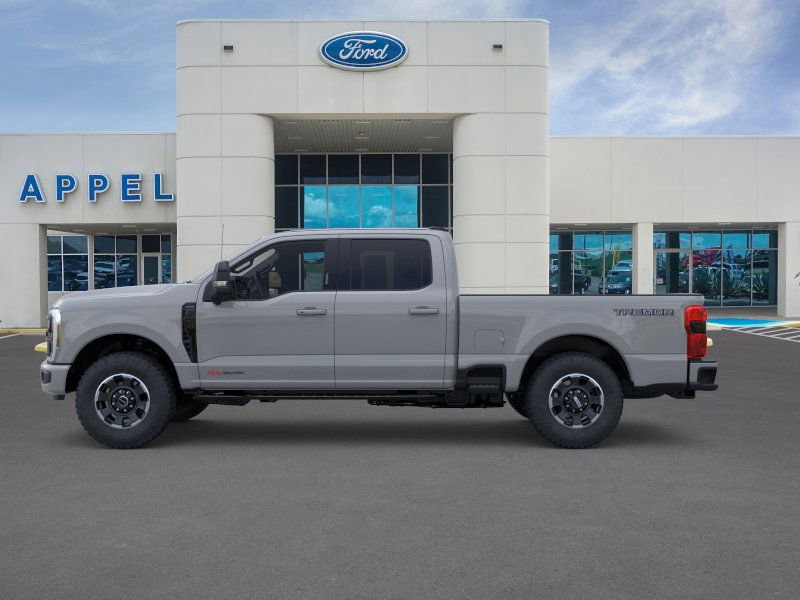 2026 Ford F-250 Lariat photo 4