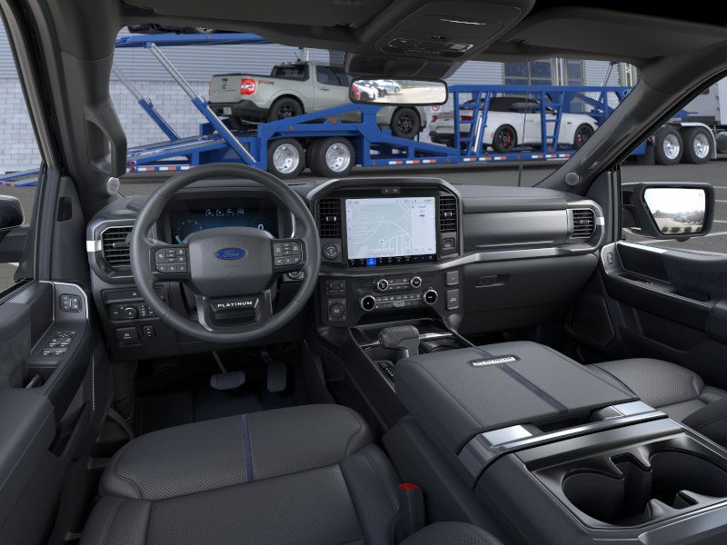 2025 Ford F-150 Platinum photo 4