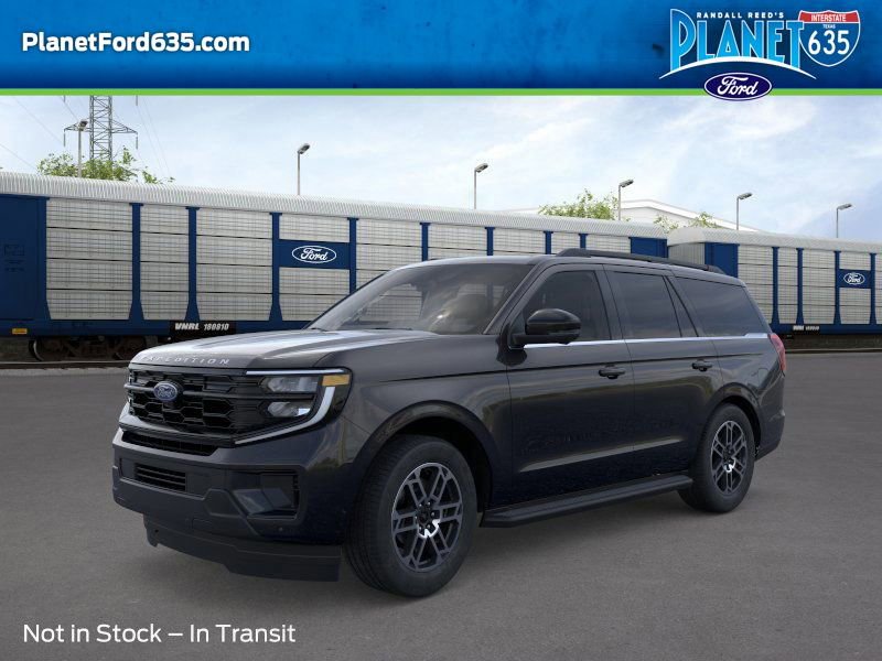 2025 Ford Expedition photo 2