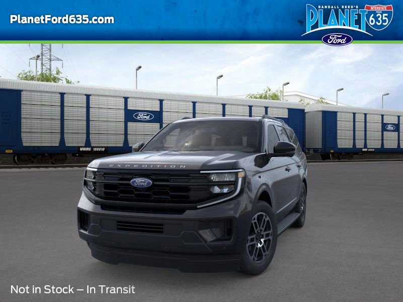 2025 Ford Expedition photo 3