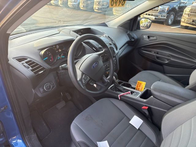 2019 Ford Escape S photo 7
