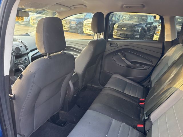 2019 Ford Escape S photo 13