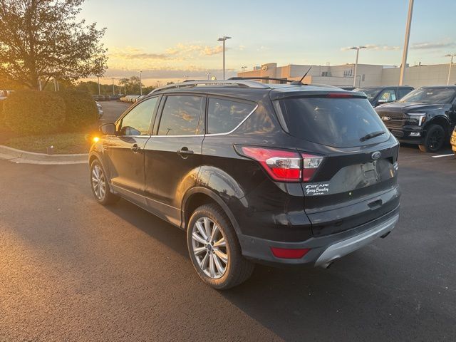 2017 Ford Escape Titanium photo 4