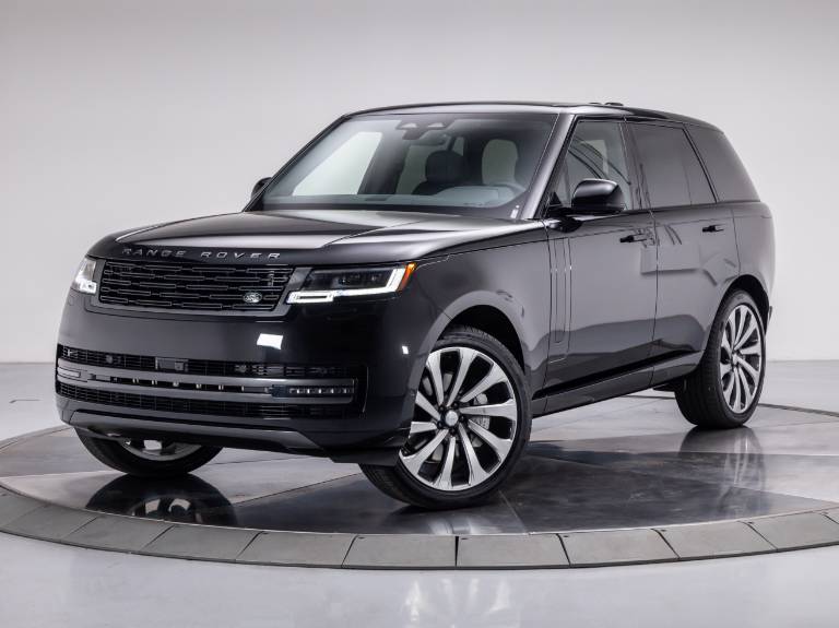2025 Land Rover Range Rover P530 SE