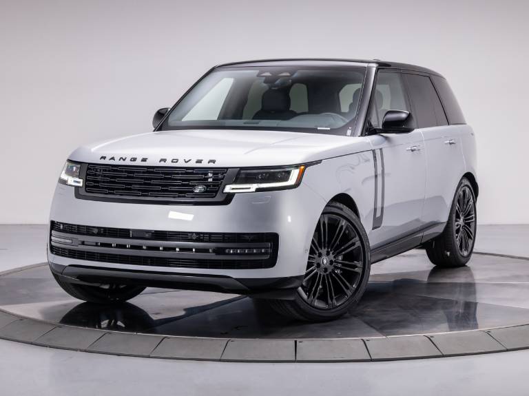 2025 Land Rover Range Rover P400 SE
