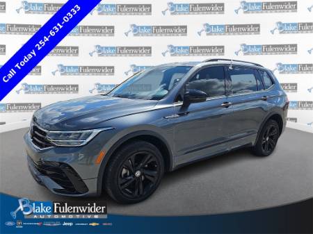 2023 Volkswagen Tiguan 2.0T SE R-Line Black
